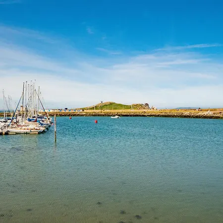 Apartment Stylish Marina Escape - Sleeps 2 *